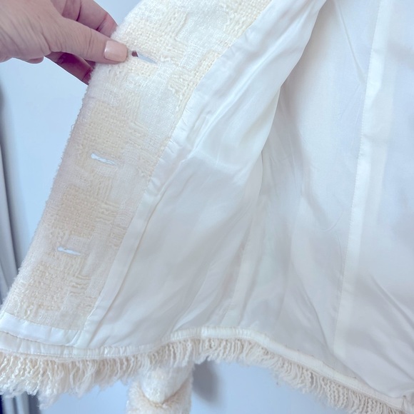 🍭 Worth Tweed Suit Cream w/fringe pearl and jeweled buttons Size 4 - Picture 4 of 9